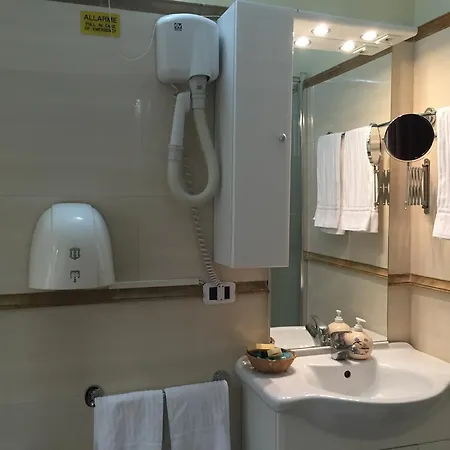 ベッド・アンド・ブレックファスト Caligola