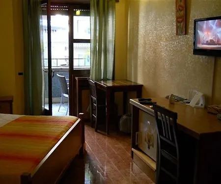 Caligola Bed & Breakfast 2*