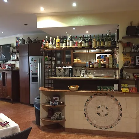 Caligola Bed and Breakfast 2*